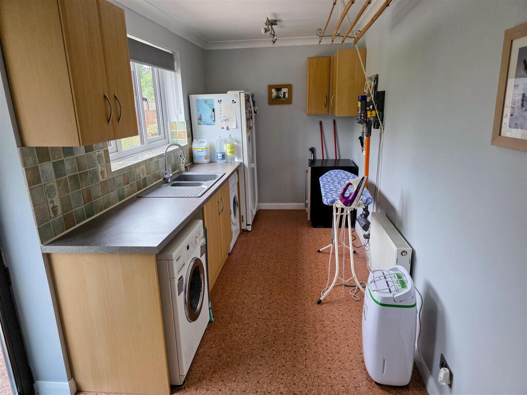 Utility Room.jpg