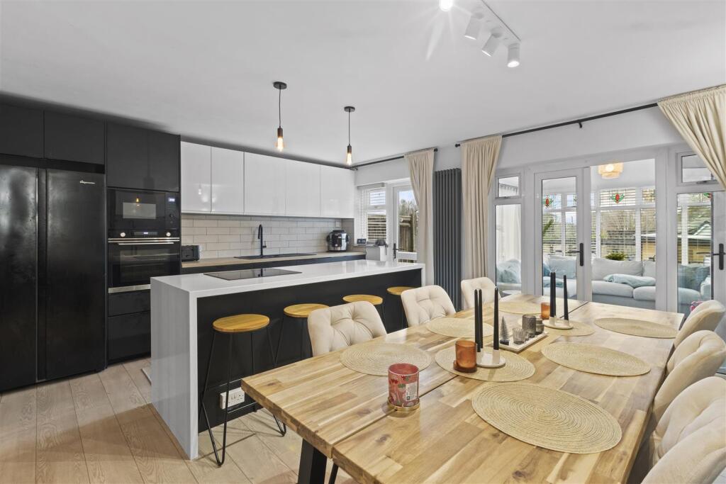 Kitchen Diner
