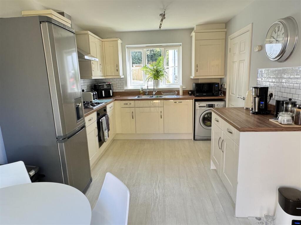 Kitchen Diner