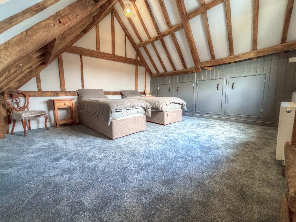 2nd Bedroom