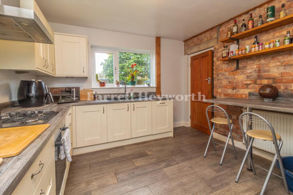 Breakfast Kitchen im