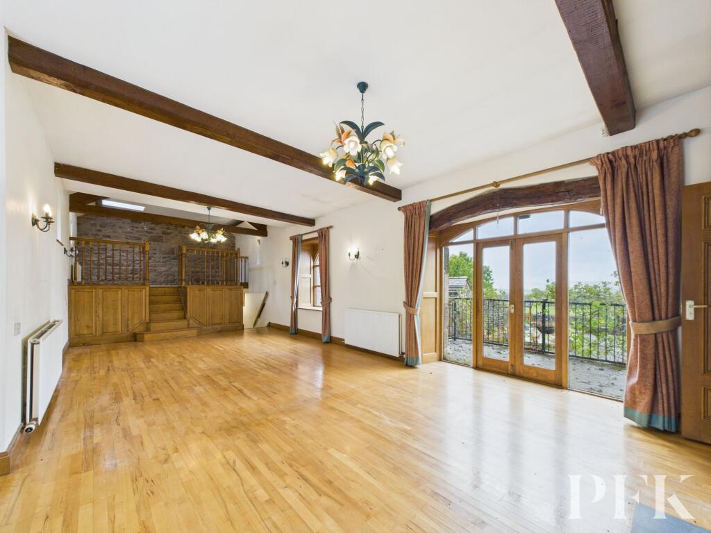 Swinburn Barn - Living Room