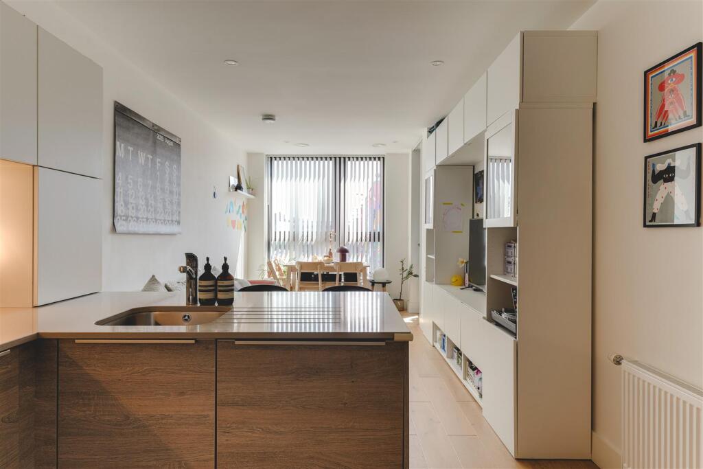 Kingsland Road-10.jpg