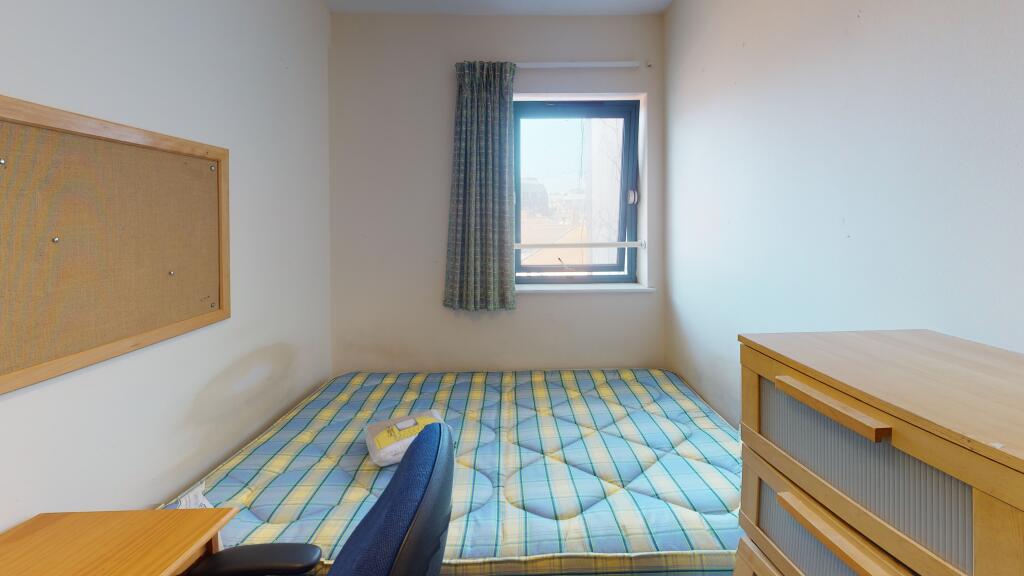 3B-The-Warehouse-Bed