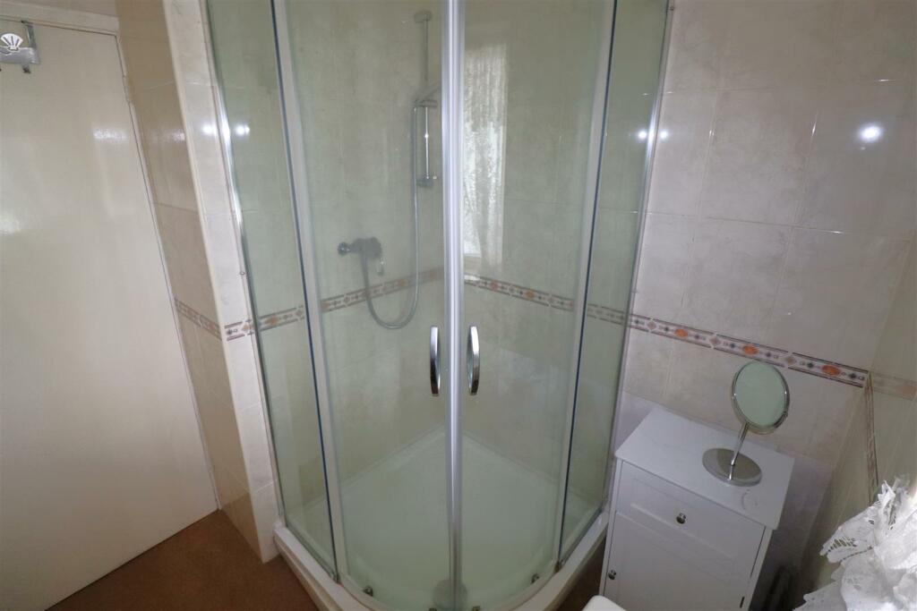 SHOWER.JPG