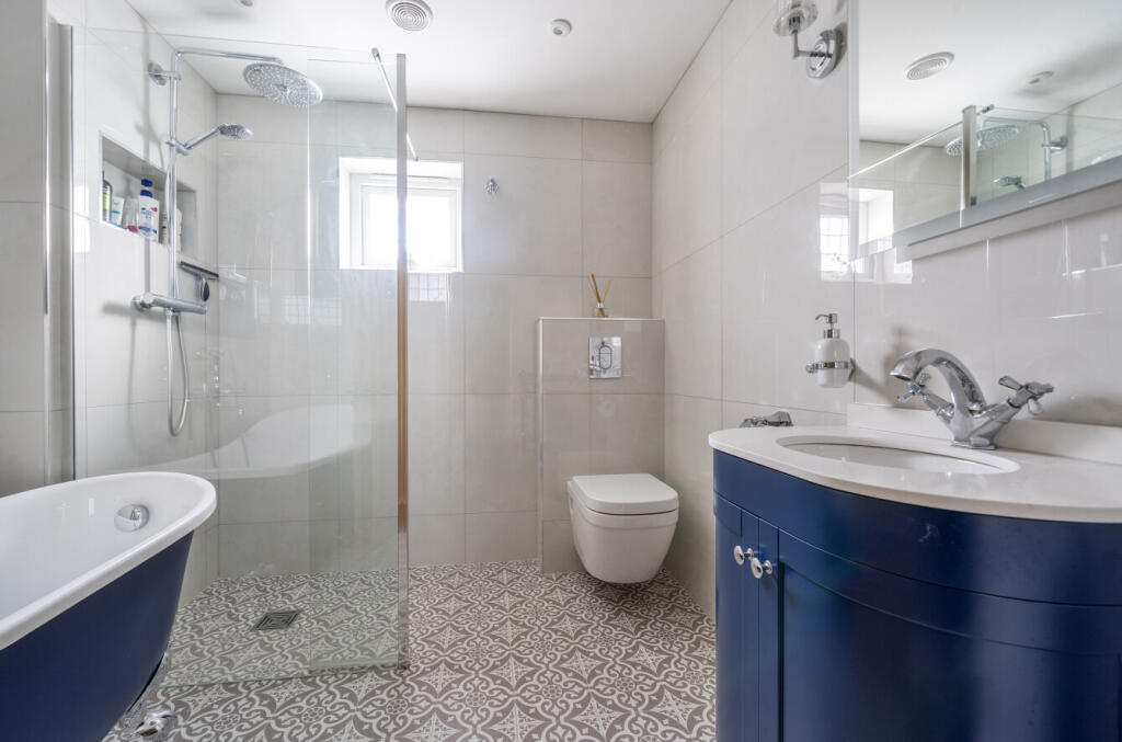 1323715-24-686e9b...