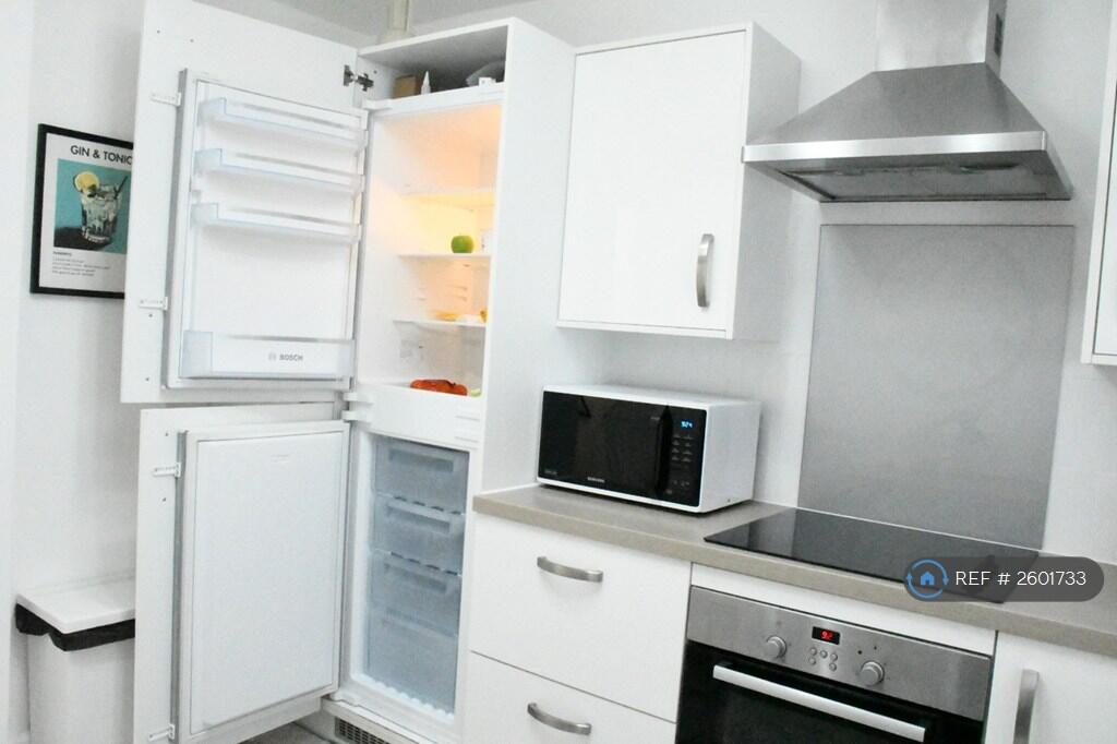 Built-In Kitchen 