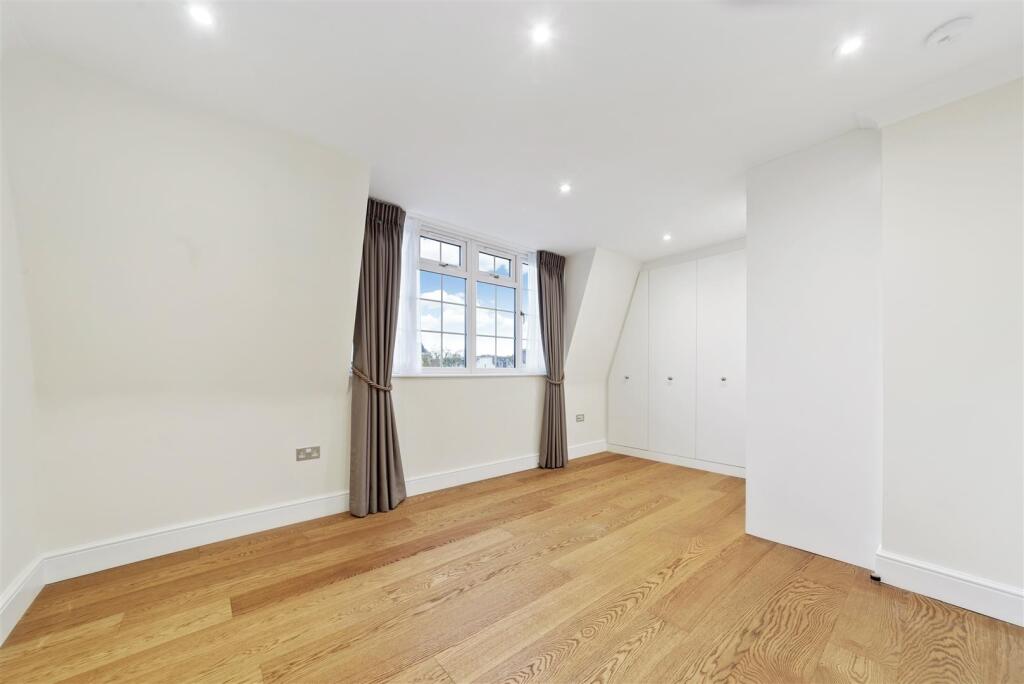 4 Robert Close W9 1BY-10.jpg