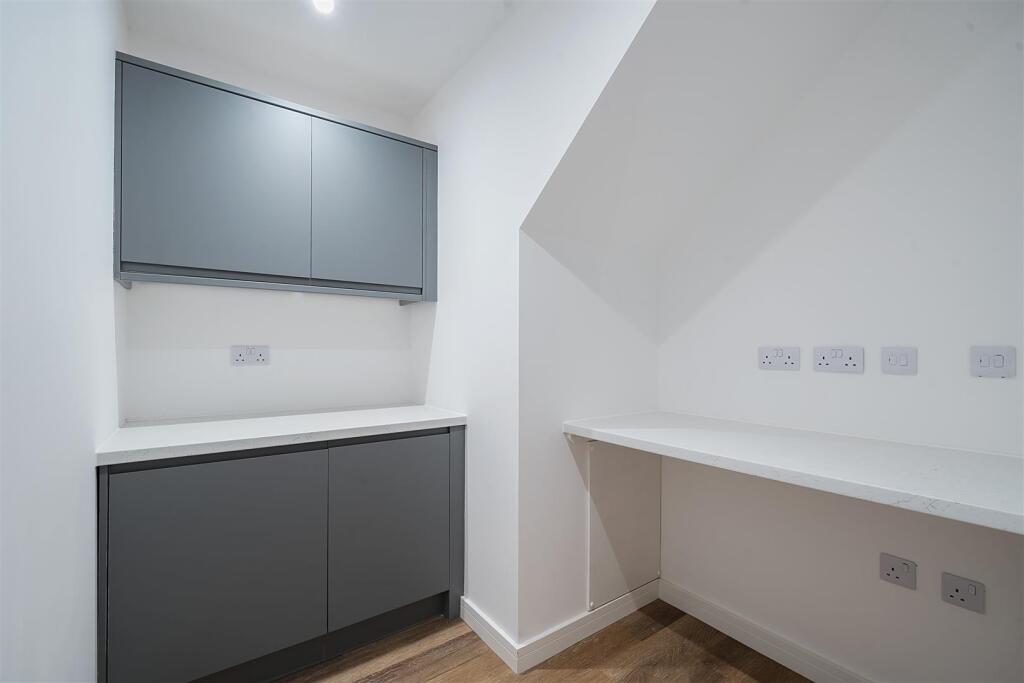Utility with Space for Washing Machine and Tumble 