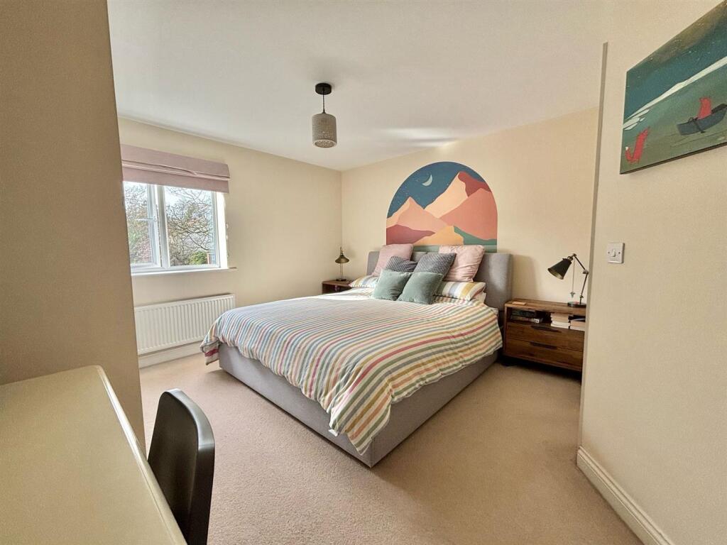 Master bedroom 1