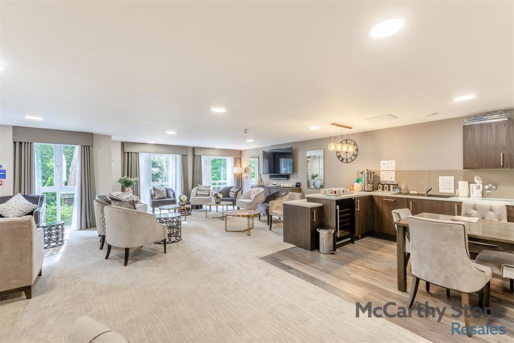 8654475-interior13.jpg
