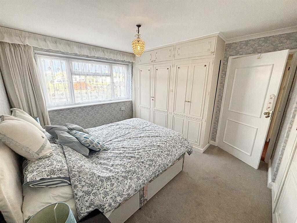 Bedroom 3.jpg