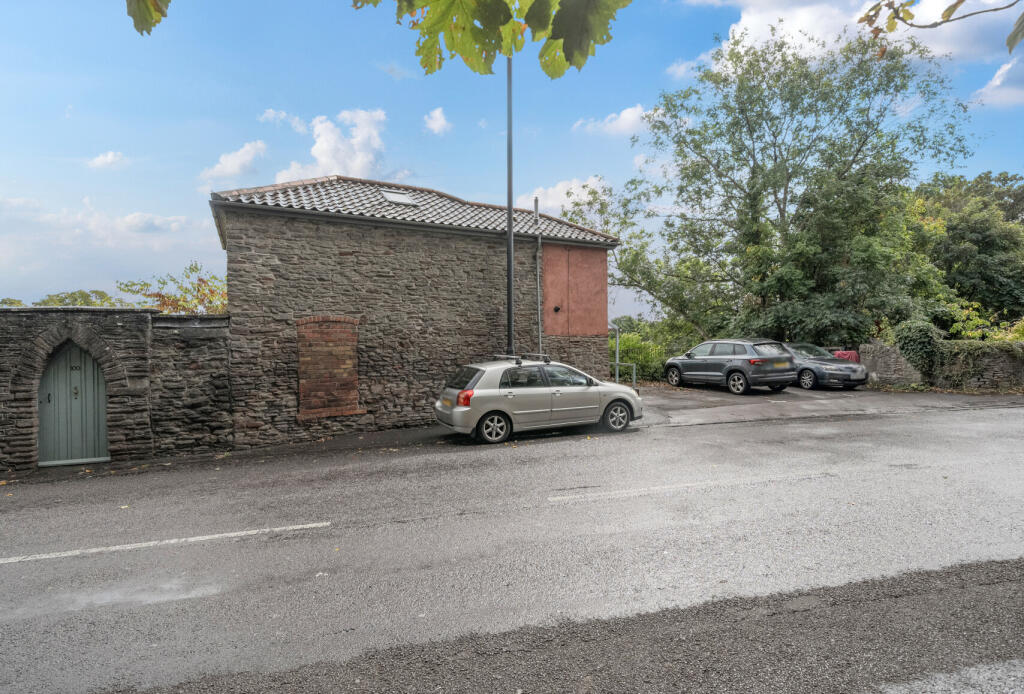 1349247-19-68b975...