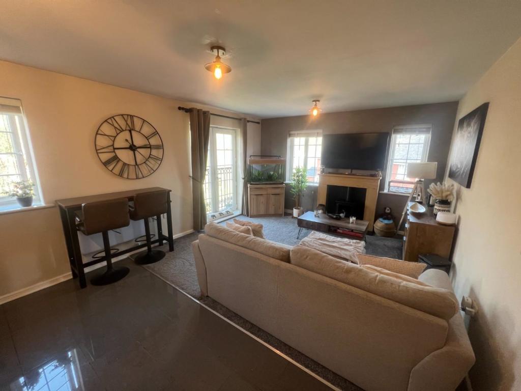 Lounge/Kitchen