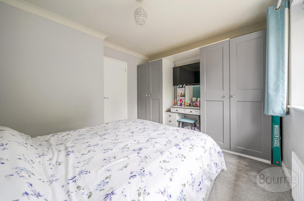 e9bb1449-1b36-4e7...