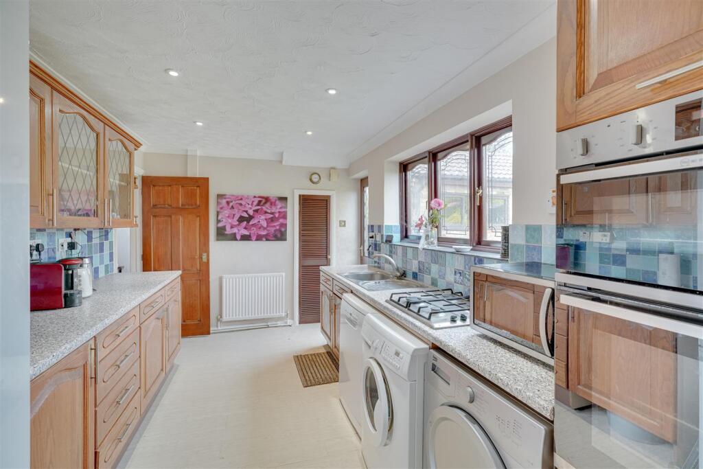 4 Spring Ln, Bottisham,--18.jpg