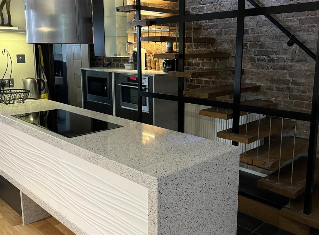 Kitchen Worktop better shot.jpg