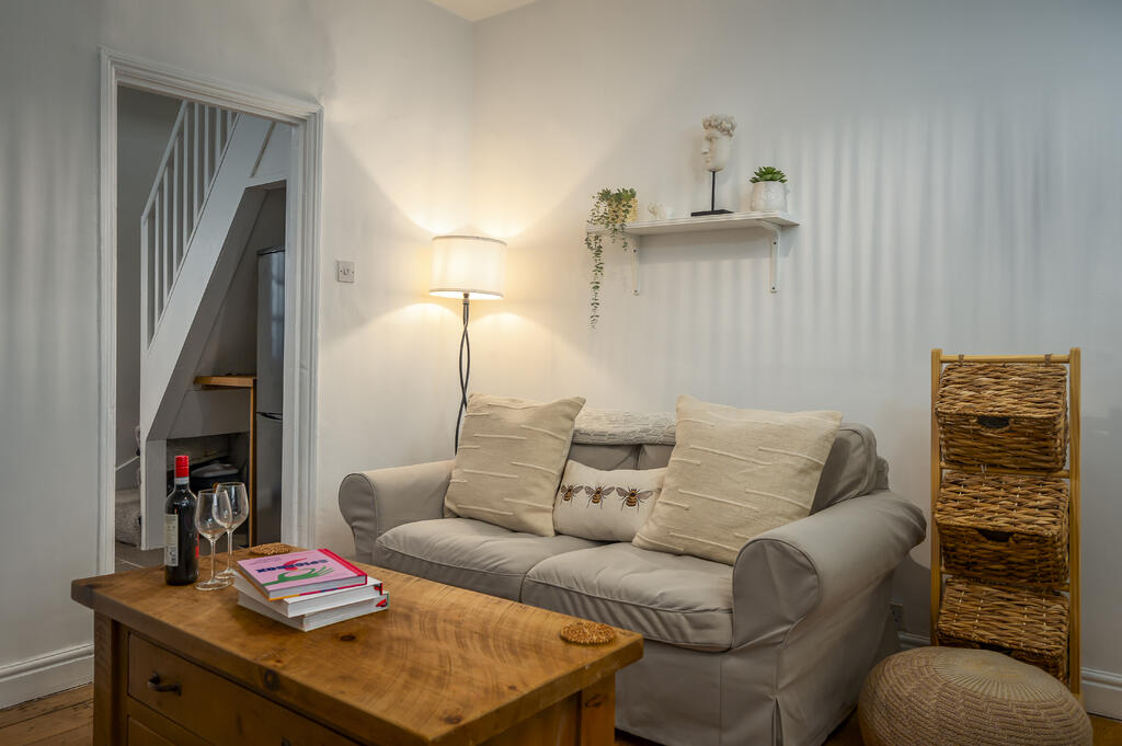 80 Mayfield -g-0366-Edit.jpeg