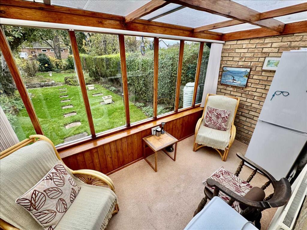 GARDEN ROOM