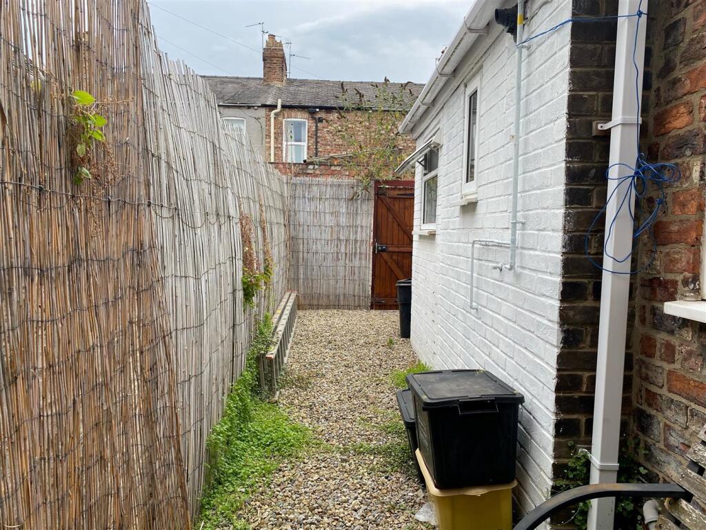 Garden.jpg