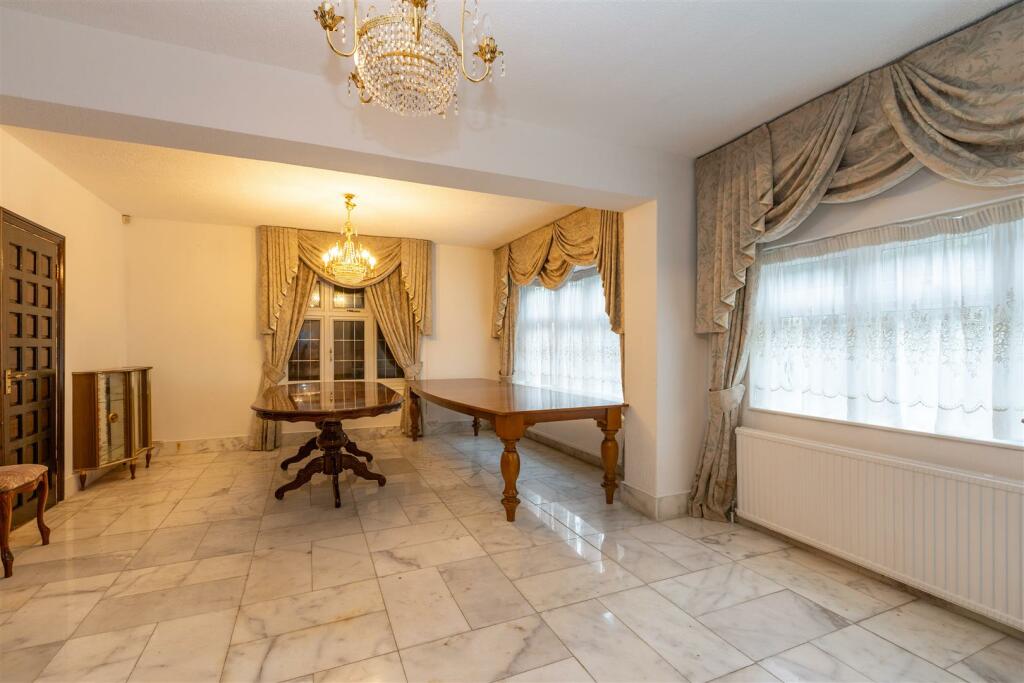 141, Chase Side, London, N14 5DY-2.jpg