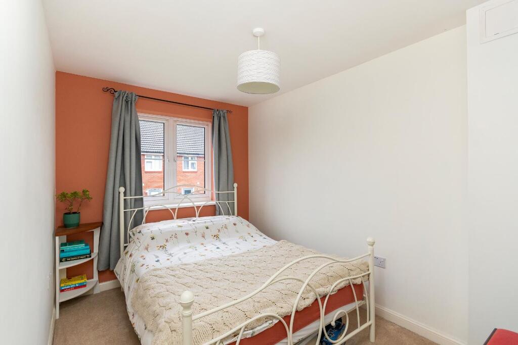 0T3RAN - Bedroom F.jpg