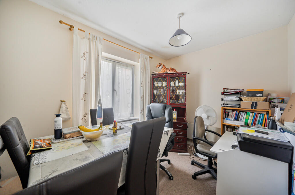 1328970-6-6890d7b...