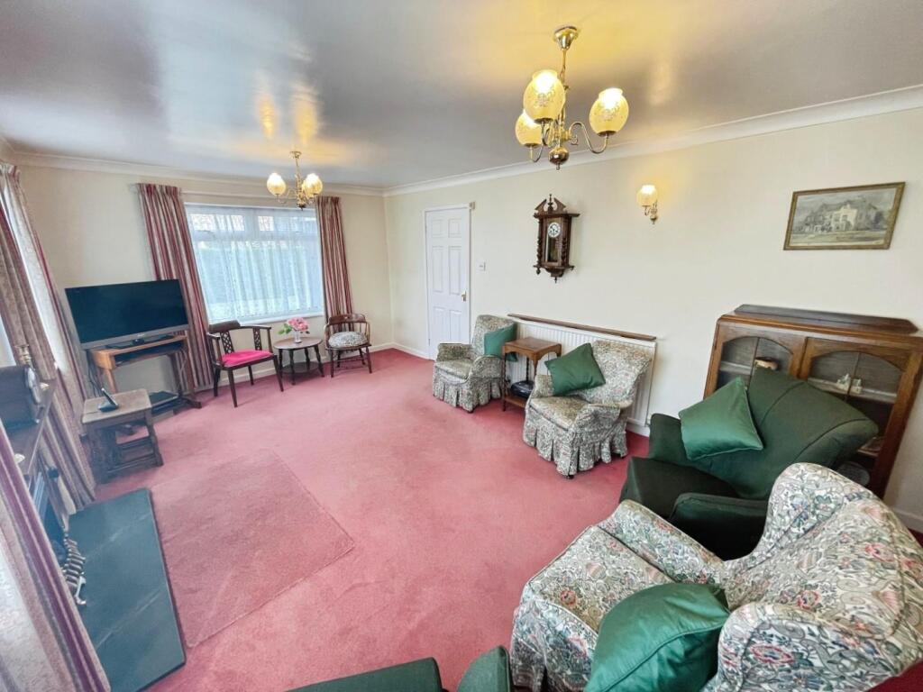 14686808--4BCF-B71B-F97034E96F19-71589-000009F2A4B