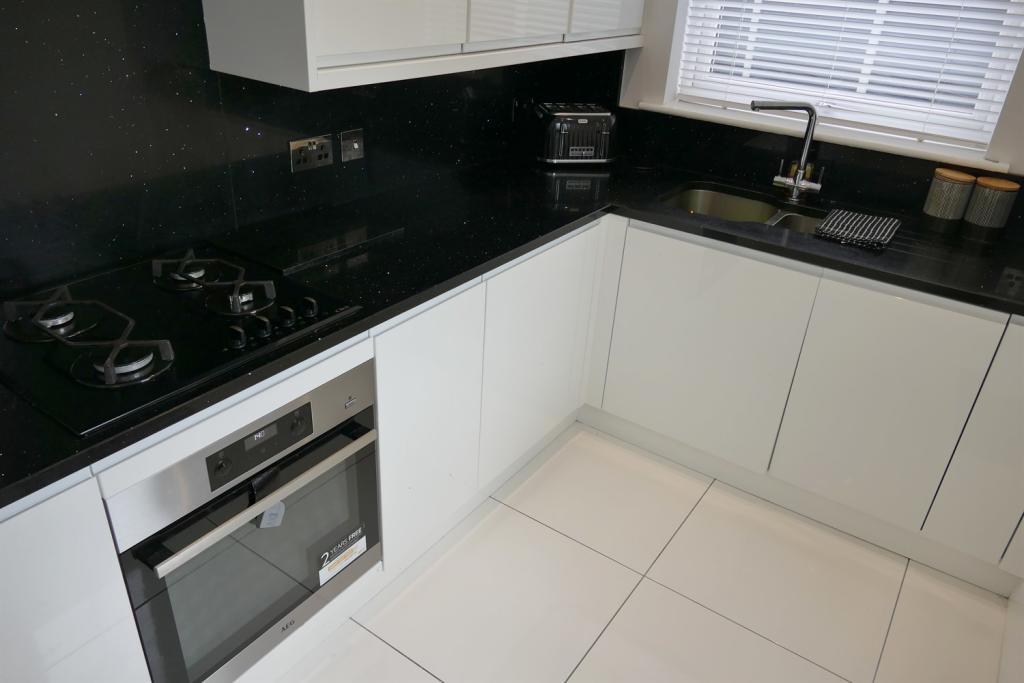 Kitchen c