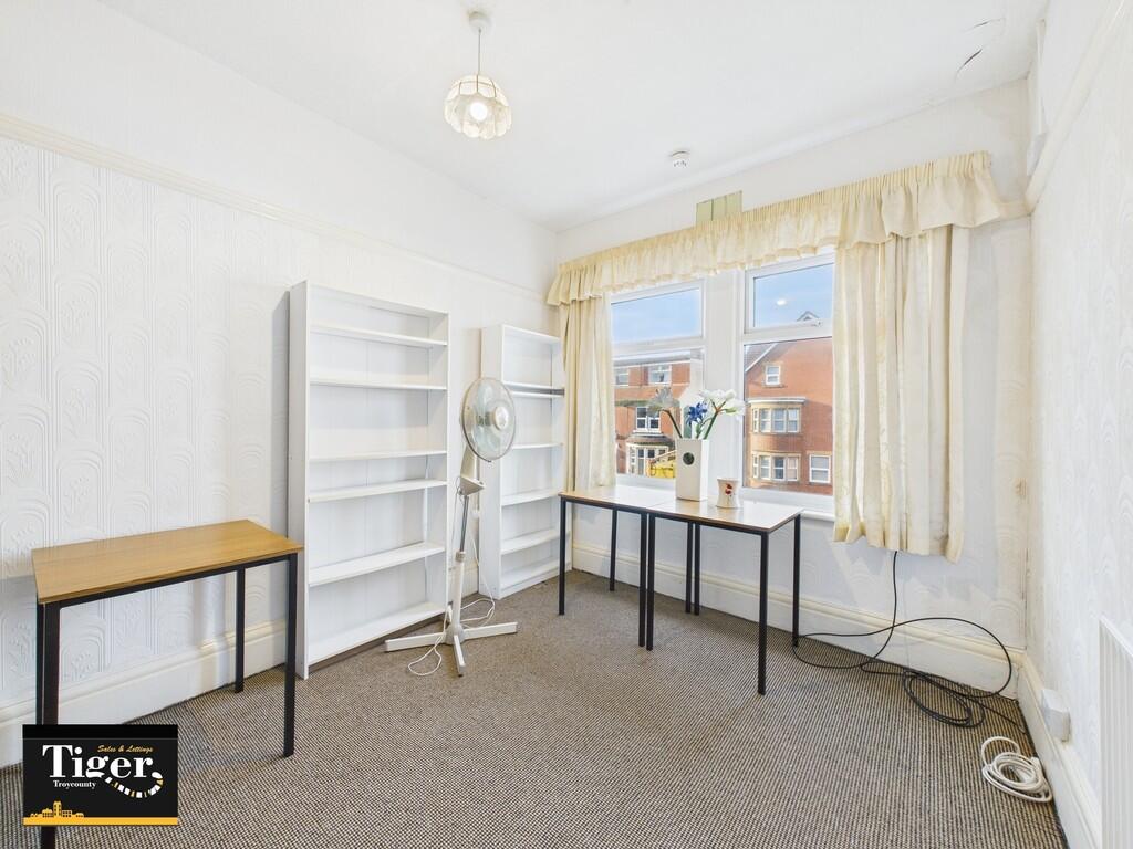 CAM03440G0-PR0270...