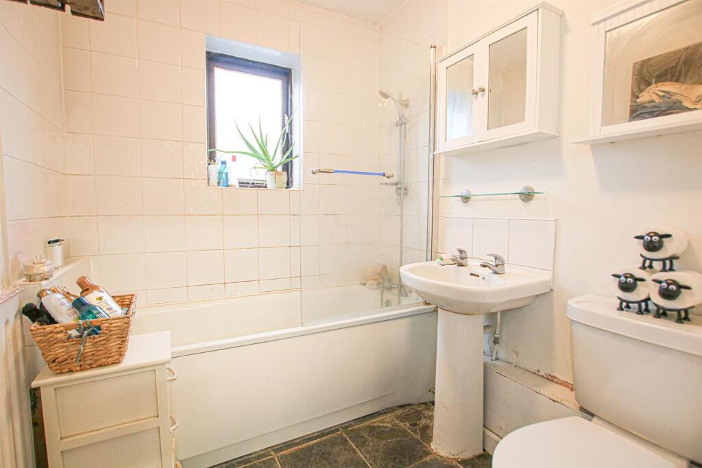 IMG_8268 bath.jpg