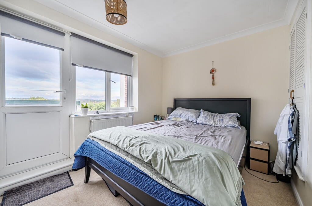 1345348-6-68c05bd...