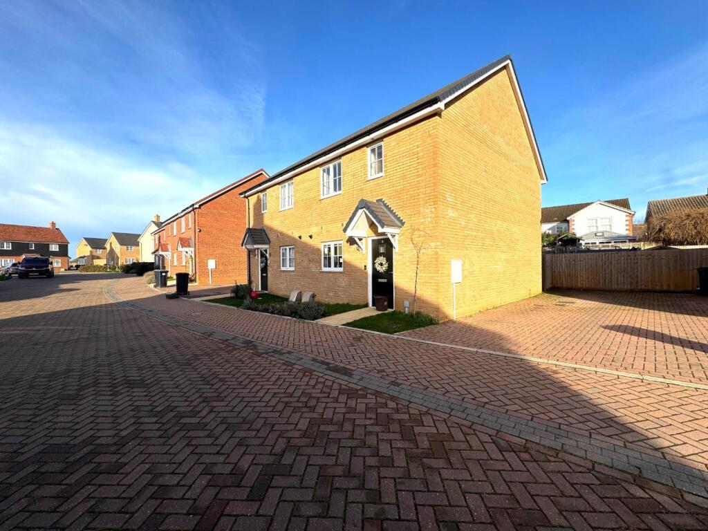 WhatsApp Image 2025-01-31 at 10.59.36_dae7fd1f.jpg