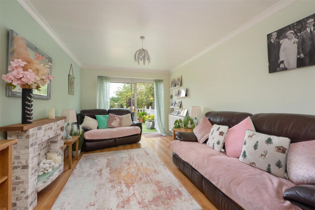 Maydowns Road, Chestfield, Whitstable