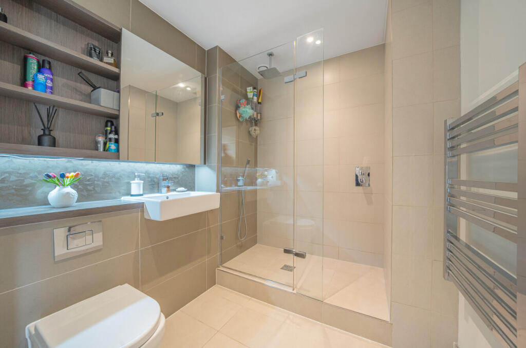 10-681cd69f410b1-...