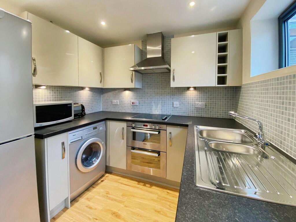 226823ed-IMG_2370...