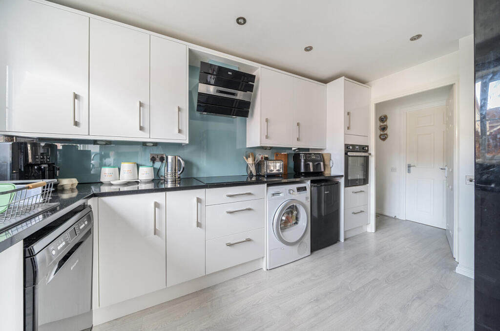 1328720-12-688b42...