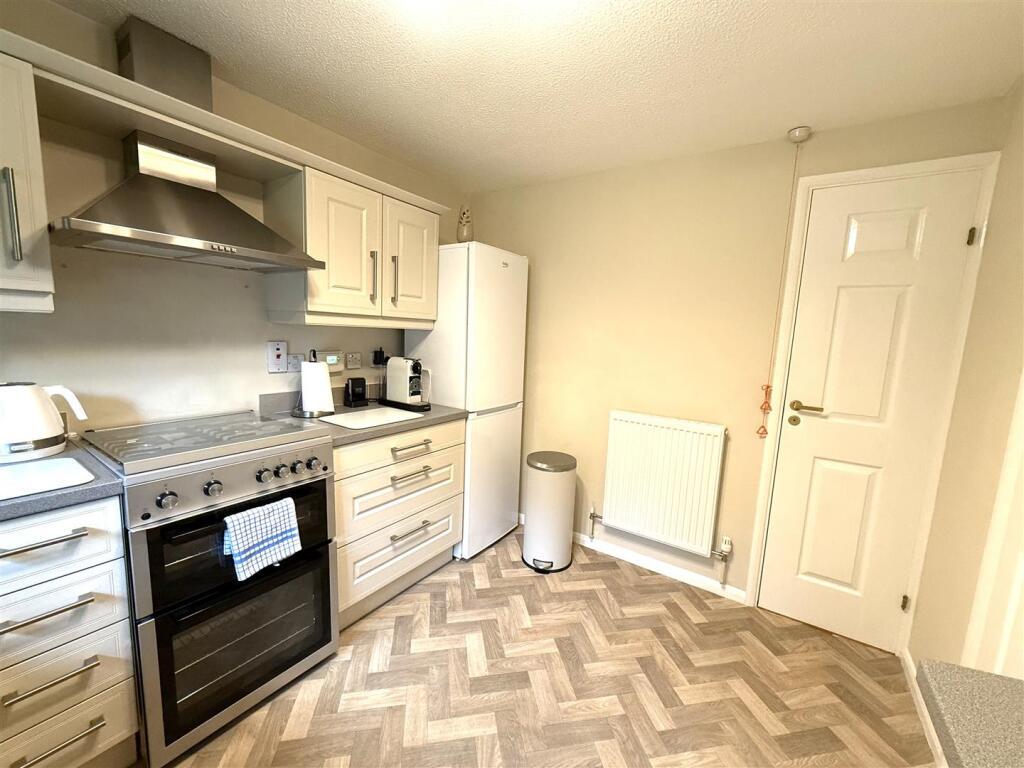 2 the laurels kit 3.jpeg