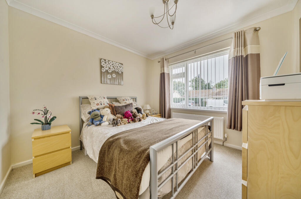 1313764-12-685aaf...