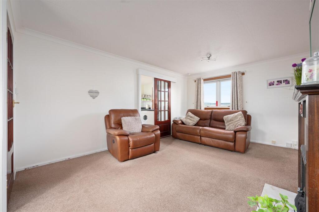 52CentralRoad006.JPG