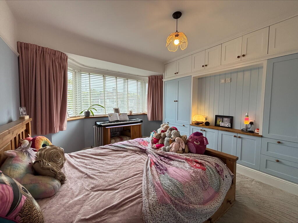 processed-2550493...