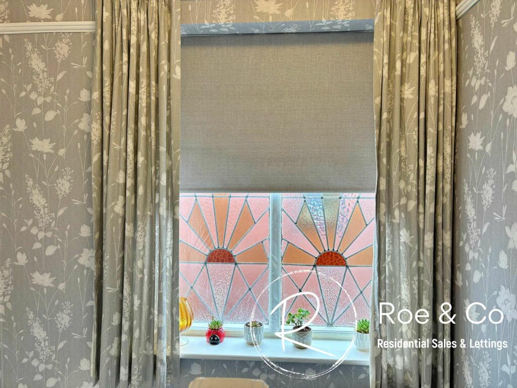 Landing window