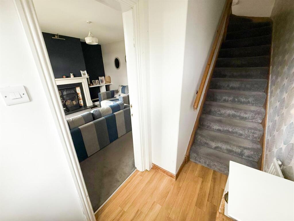 Three Bed Terraced Silsden (30).jpg