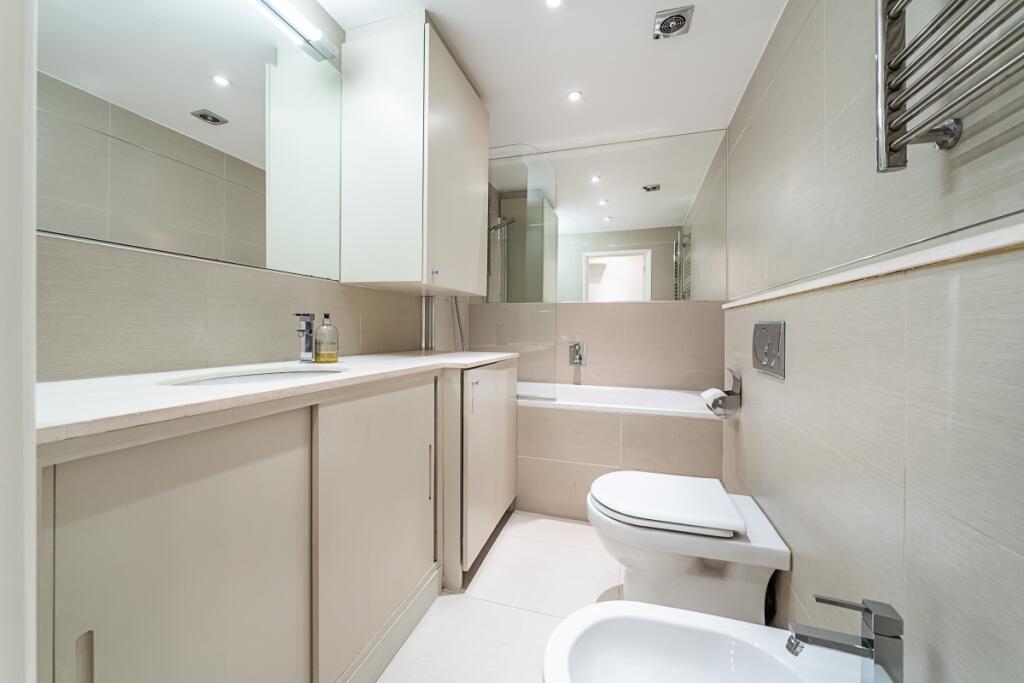 1-2-Bristol-House...