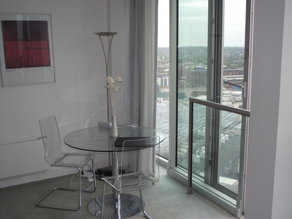 DSCF9025.JPG