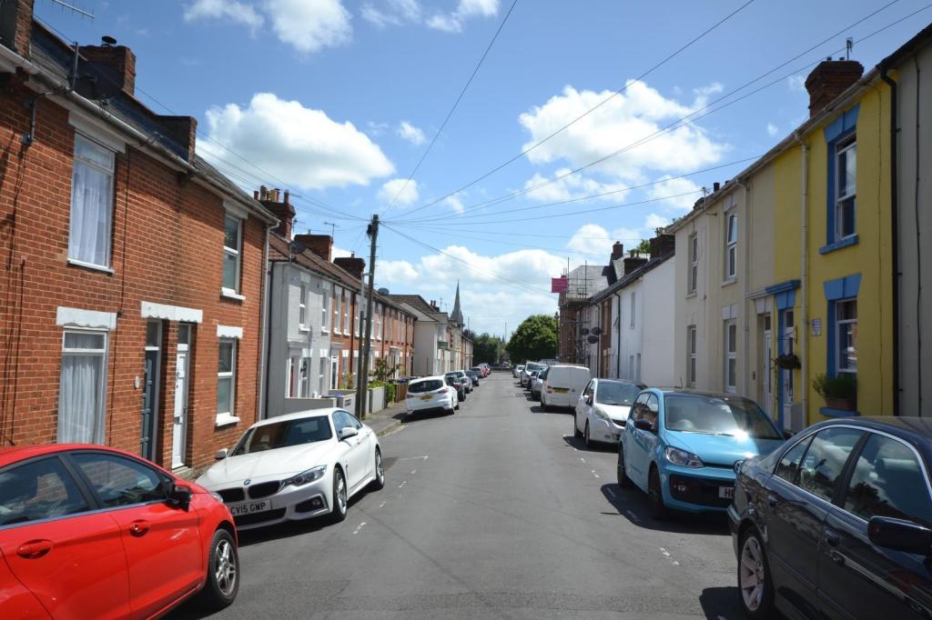 STREET SCENE
