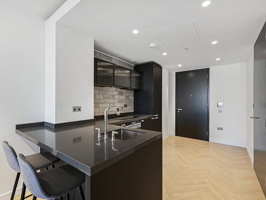 One Crown Place