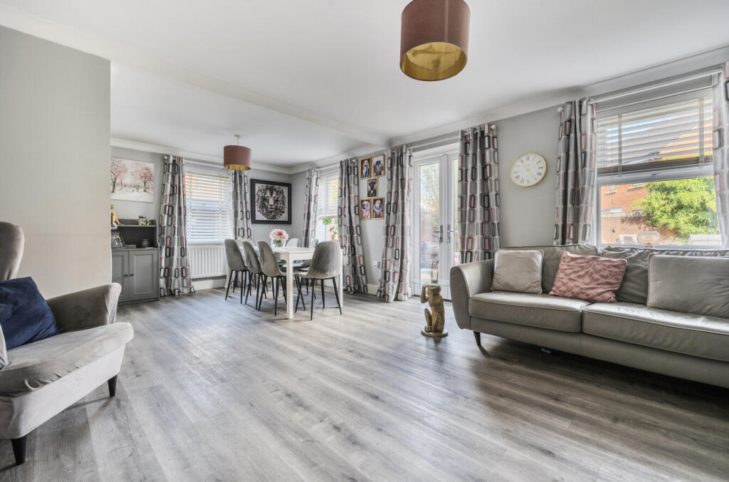 1342209-18-689f63...