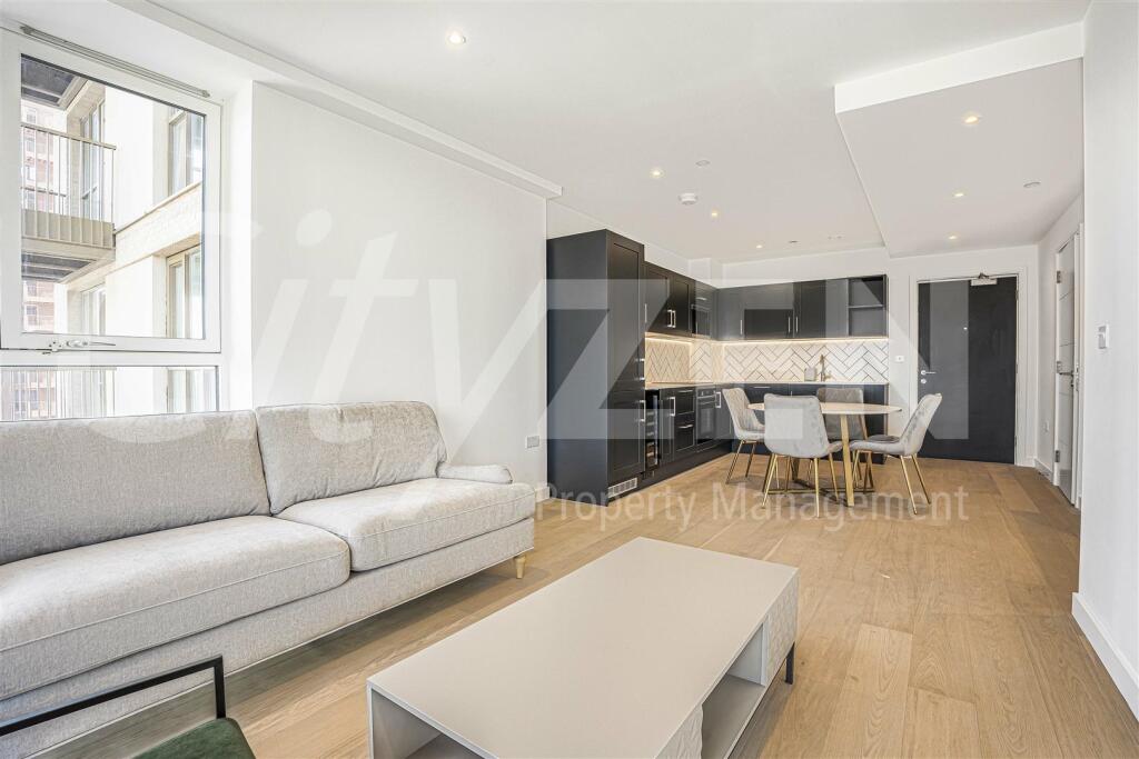 RECEPTION AREA (SIMILAR APARTMENT)