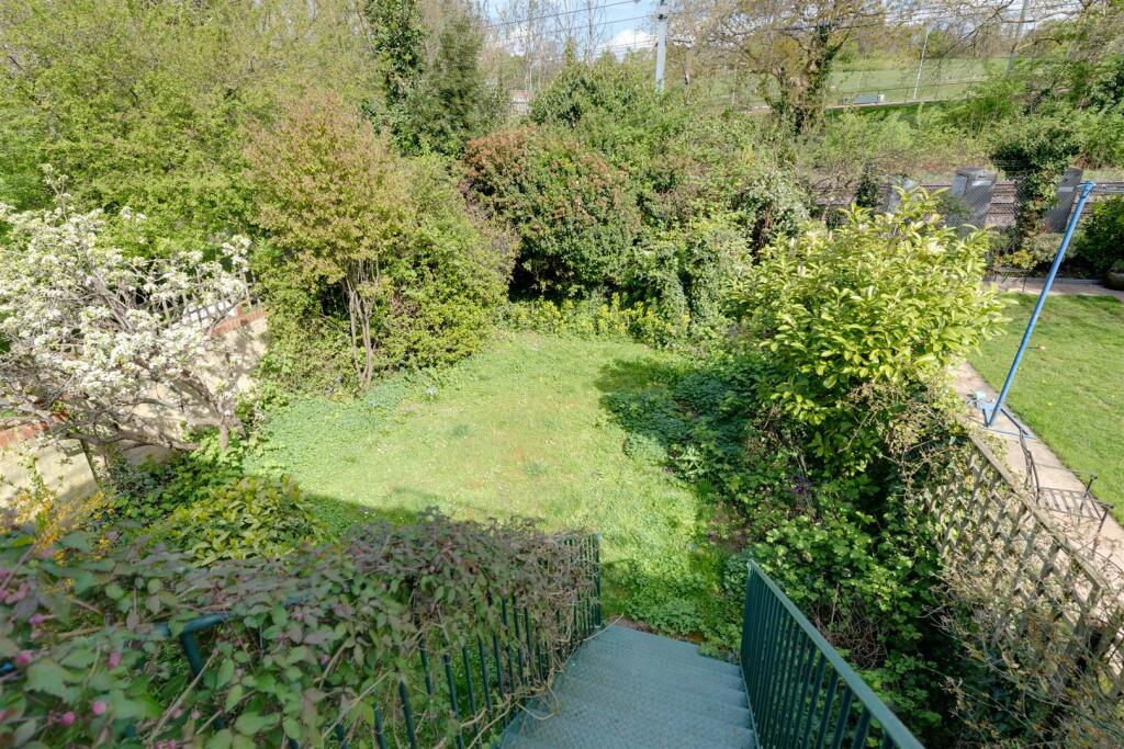 52194_hi_res_ (22).jpg